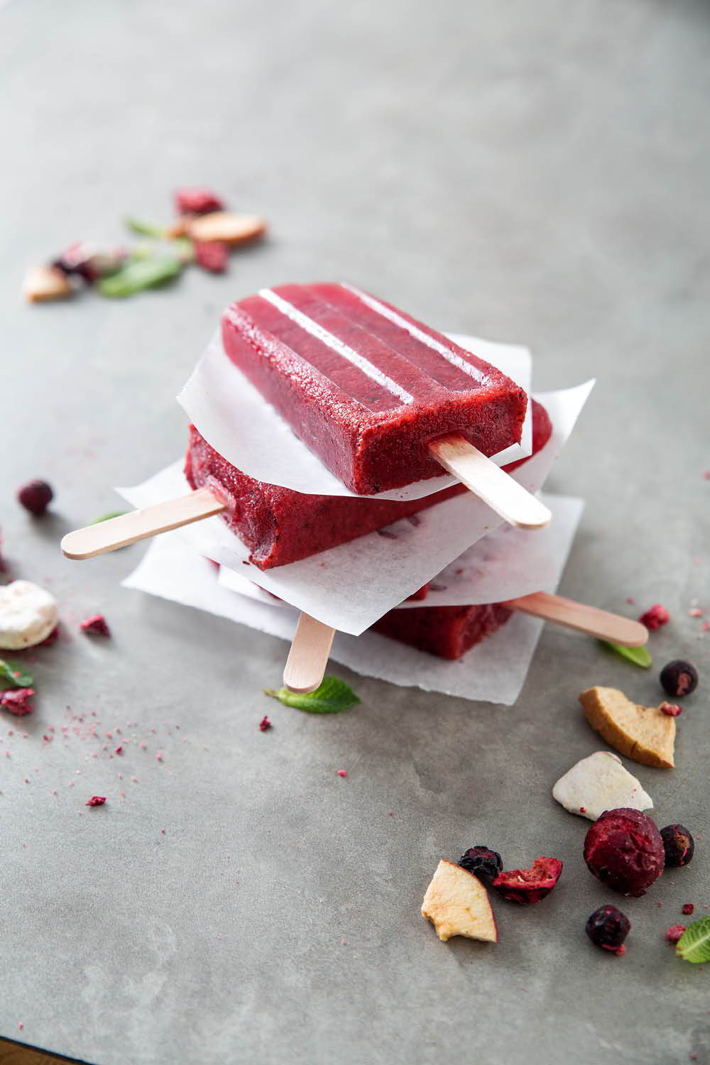 BERRY POPSICLES